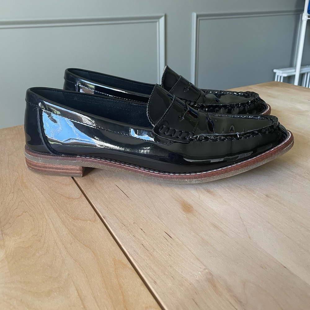 Sperry Black Seaport Leather Loafers